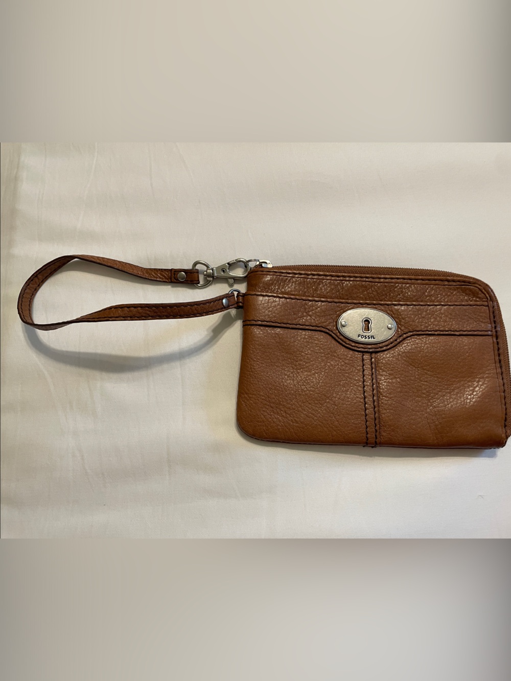 Fossil Tan Brown Leather Wristlet Clutch